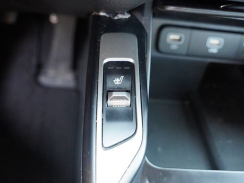 Certified 2023 Kia Sorento S AWD/4WD image 6