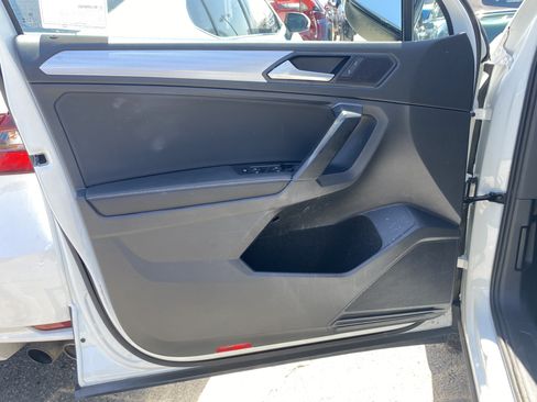 Used 2023 Volkswagen Tiguan S FWD image 16