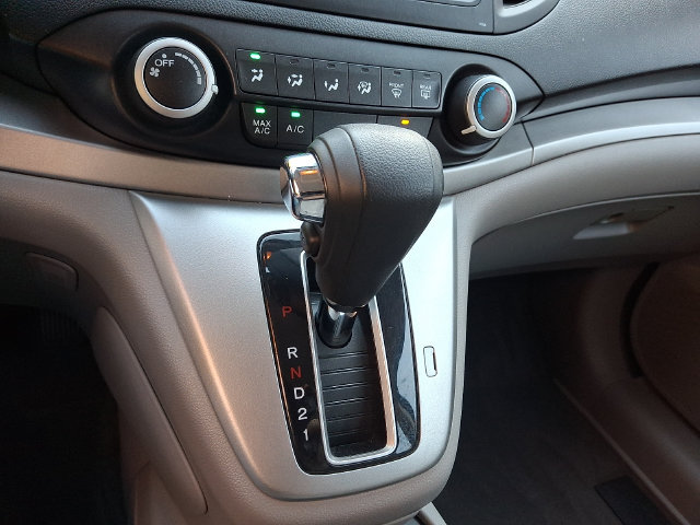 Used 2013 Honda CR-V LX image 19