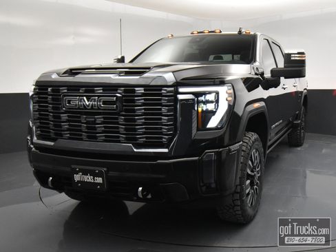 Used 2024 GMC Sierra 2500 Denali Ultimate image 49