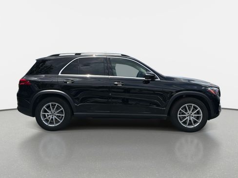 Used 2024 Mercedes-Benz GLE 350 4MATIC w/ Winter Package image 2