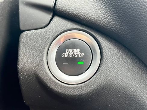 Certified 2023 Chevrolet Equinox LT AWD/4WD image 28