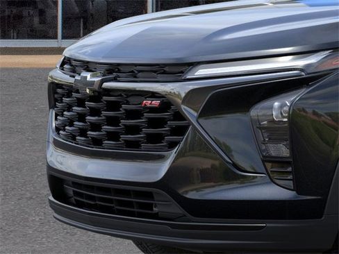 New 2025 Chevrolet Trax RS w/ Driver Confidence Package image 13