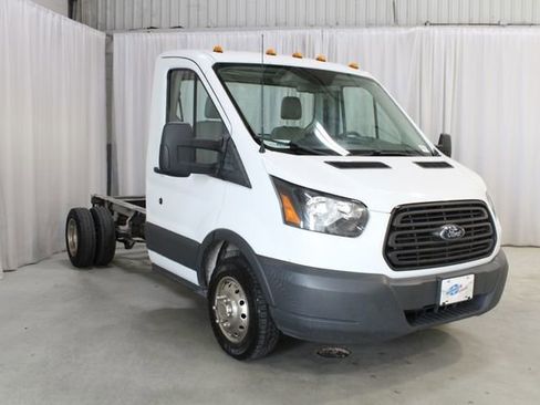 Used 2018 Ford Transit 350 138 DRW RWD image 34