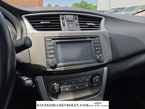 Used 2014 Nissan Sentra SR w/ Premium Package FWD image 17