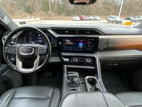 Used 2023 GMC Sierra 1500 Denali AWD/4WD image 17