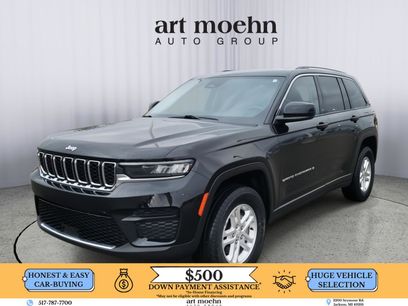 Used 2023 Jeep Grand Cherokee Laredo w/ Luxury Tech Group I