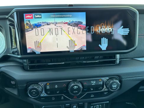New 2026 Jeep Gladiator Mojave AWD/4WD image 26
