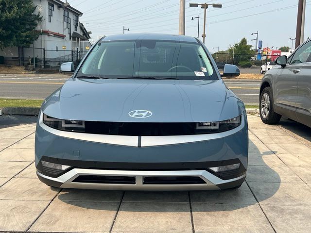Certified 2024 Hyundai Ioniq 5 SEL RWD image 4