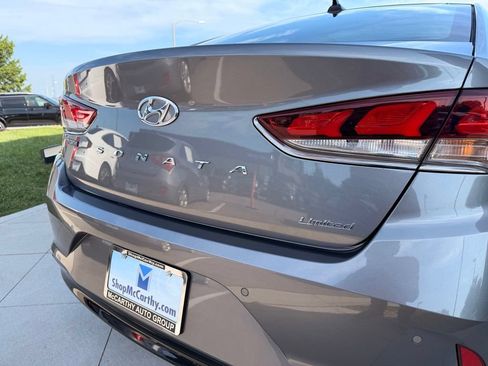 Used 2018 Hyundai Sonata Limited w/ Ultimate Package 07 FWD image 42