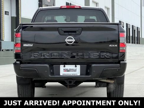 Used 2022 Nissan Frontier S w/ Technology Package image 3