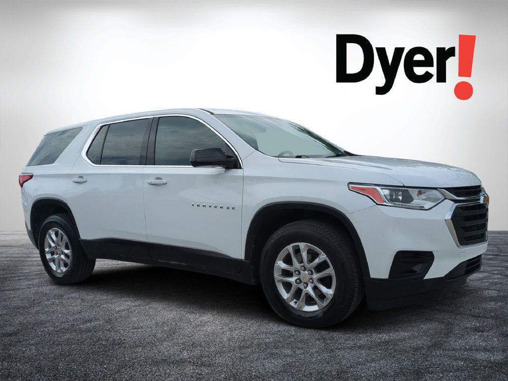 Used 2020 Chevrolet Traverse LS FWD image 1
