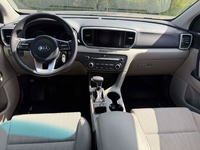 Used 2020 Kia Sportage LX FWD image 13