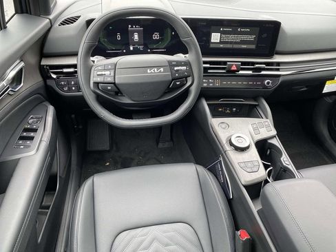 New 2026 Kia Sportage X-Line image 9