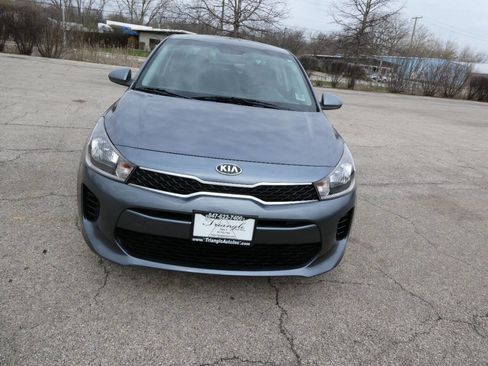 Used 2020 Kia Rio S image 2