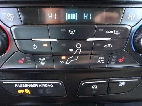 Used 2019 Ford Escape SE AWD/4WD image 10