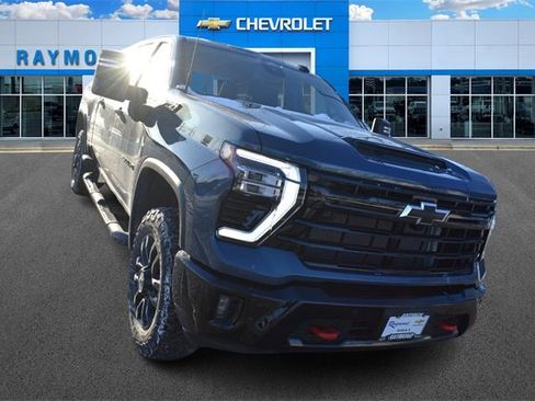 New 2026 Chevrolet Silverado 2500 LT w/ Trail Boss Package image 9