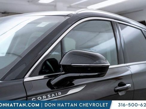 Used 2021 Lincoln Corsair Reserve image 30