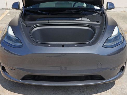 Used 2023 Tesla Model Y Performance AWD/4WD image 7