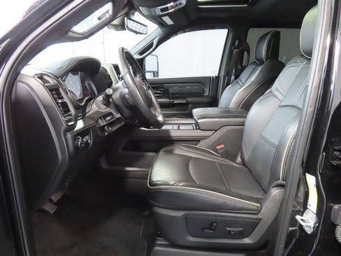 Used 2024 RAM 3500 Limited w/ Night Edition AWD/4WD image 18