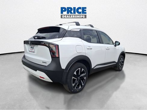 New 2026 Nissan Kicks SV w/ Cold Weather Package AWD/4WD image 5