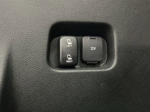 Used 2022 Ford Edge SEL w/ Convenience Package image 16