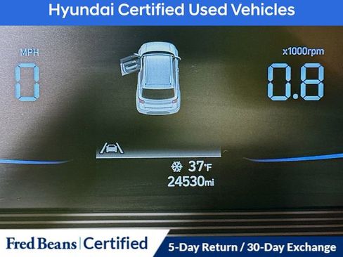 Certified 2023 Hyundai Venue SEL image 13