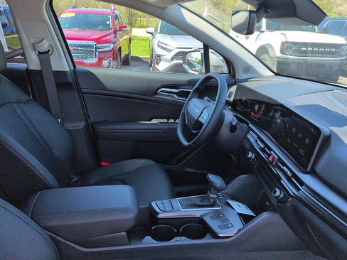 New 2026 Kia Sportage EX FWD image 7