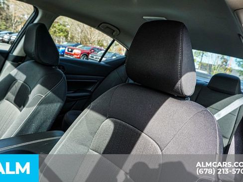 Used 2023 Nissan Altima 2.5 SV image 18