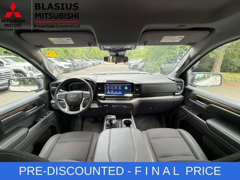 Used 2024 Chevrolet Silverado 1500 LT Trail Boss w/ Protection Package AWD/4WD image 25