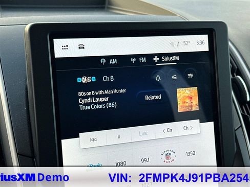 Used 2023 Ford Edge SEL image 29