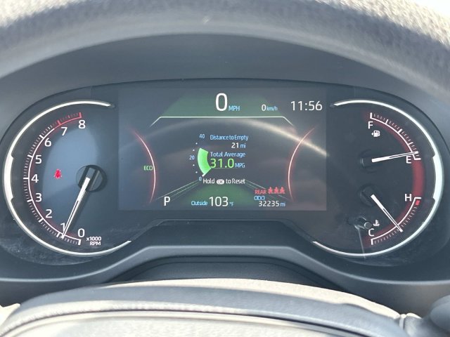 Used 2025 Toyota RAV4 XLE AWD/4WD image 29