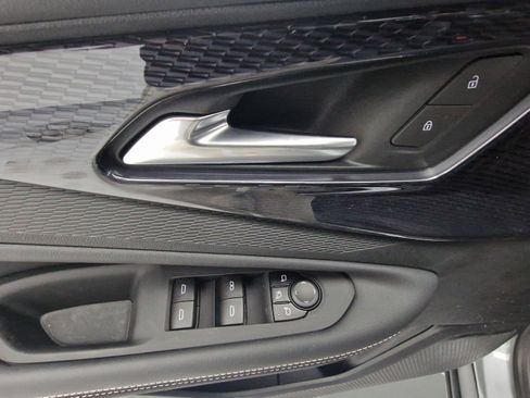 New 2025 Chevrolet Blazer EV LT image 11