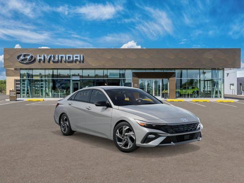 New 2025 Hyundai Elantra Sport image 2