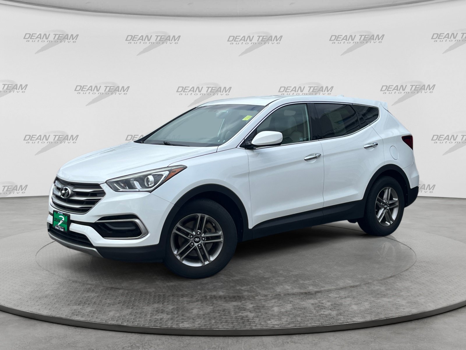 Used 2017 Hyundai Santa Fe Sport FWD image 3
