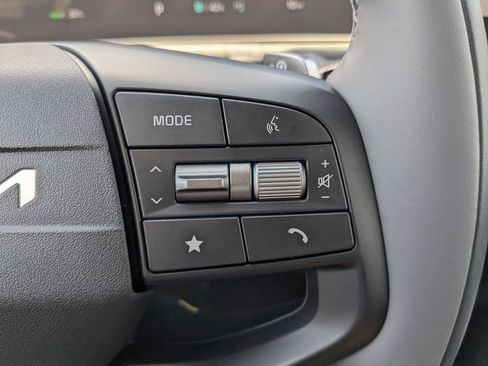 New 2025 Kia EV6 Light RWD image 33