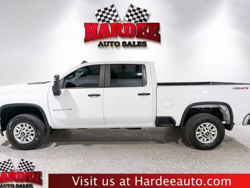 Used 2021 Chevrolet Silverado 2500 W/T w/ WT Fleet Convenience Package AWD/4WD image 1