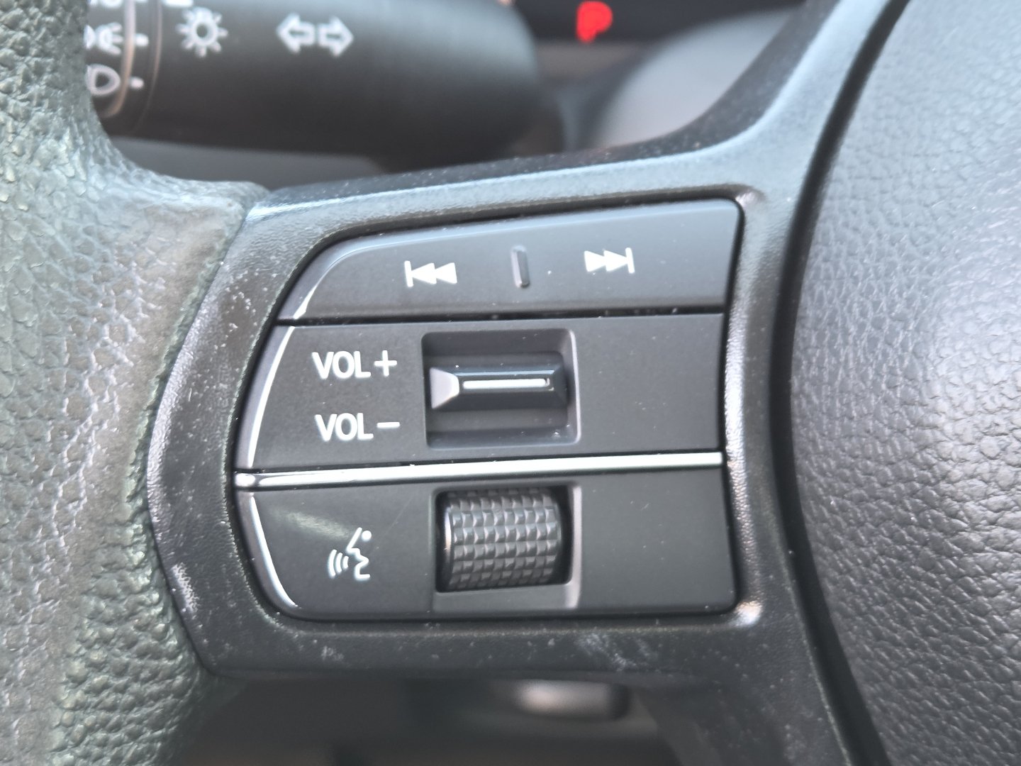 Used 2024 Honda Accord EX image 31
