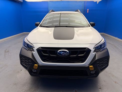 Certified 2024 Subaru Outback Wilderness AWD/4WD image 3