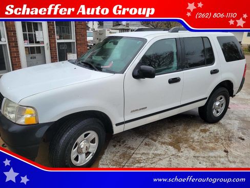 Used 2005 Ford Explorer Sport XLS image 1
