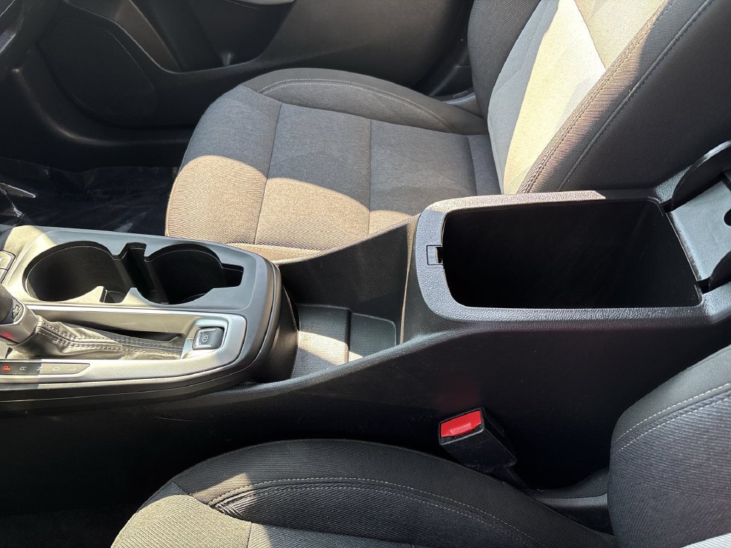 Used 2024 Chevrolet Trax LS w/ LS Convenience Package FWD image 21
