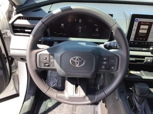Used 2026 Toyota RAV4 XLE Premium FWD image 16