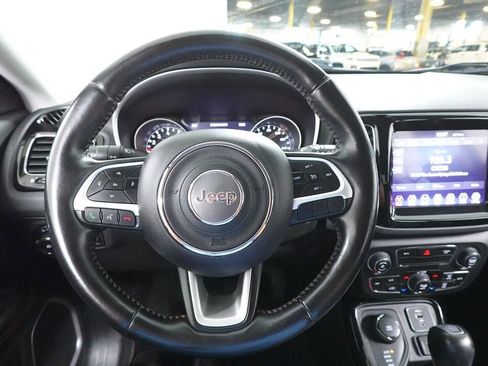 Used 2020 Jeep Compass Limited image 20