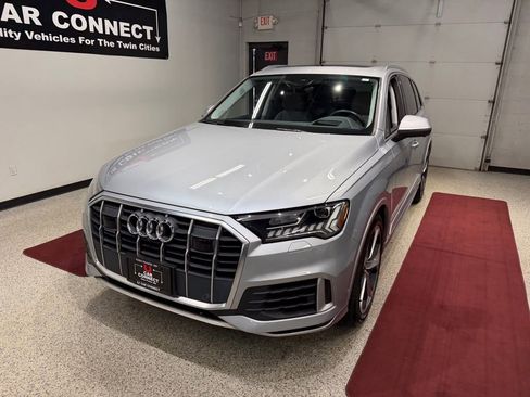 Used 2020 Audi Q7 3.0T Prestige w/ Prestige Package AWD/4WD image 4