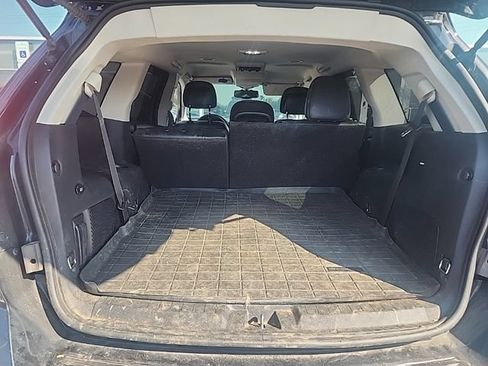Used 2015 Dodge Journey Crossroad w/ Flexible Seating Group FWD image 16