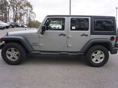 Used 2014 Jeep Wrangler Unlimited Sport w/ Quick Order Package 24S image 15