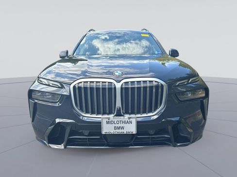 Used 2023 BMW X7 xDrive40i w/ Executive Package AWD/4WD image 4