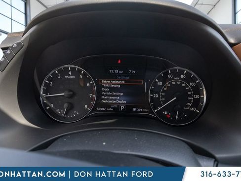 Used 2023 INFINITI QX80 Sensory w/ Cargo Package AWD/4WD image 6