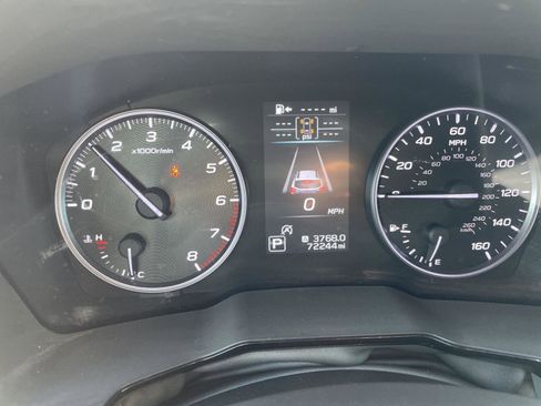 Used 2020 Subaru Outback Premium AWD/4WD image 2