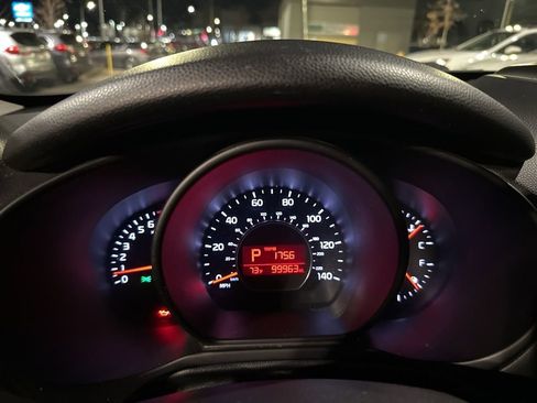 Used 2017 Kia Soul + image 44